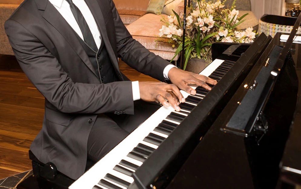 AmaWaterways, Piano.jpg